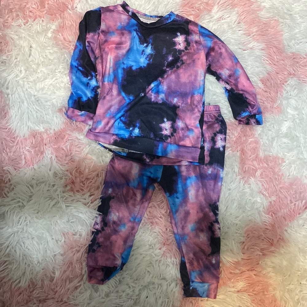 Sweatsuit